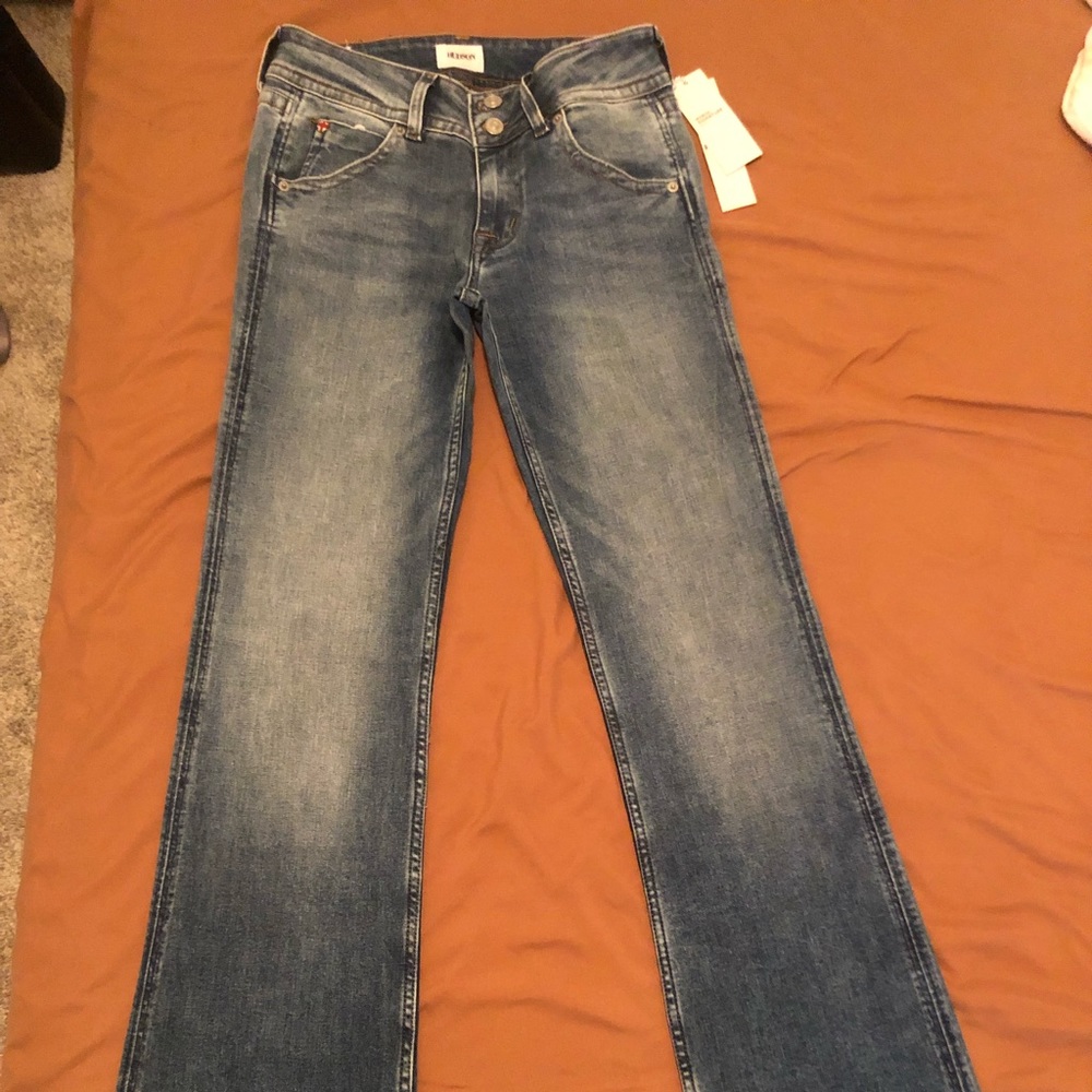 New Mid-rise Signature bootcut Hudson Jeans.